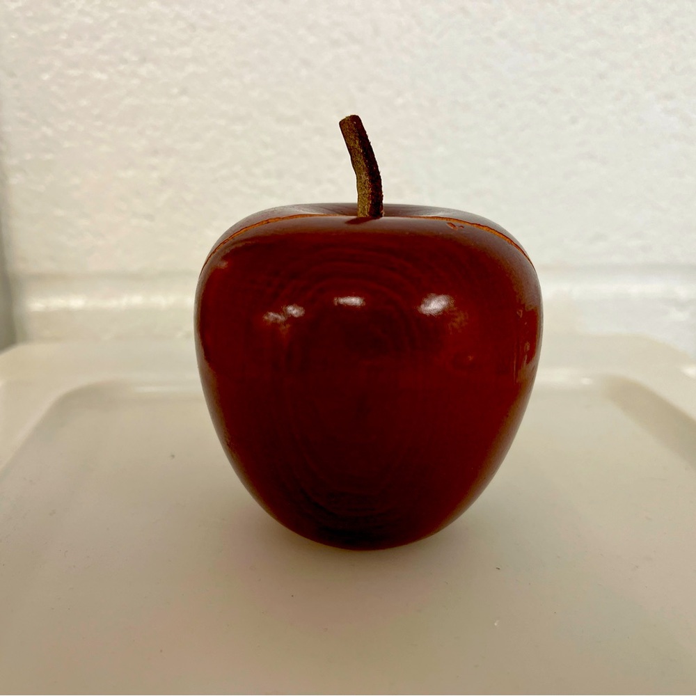 Apple decor